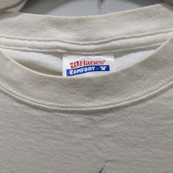 United We Stand adult T-shirt commemorating 9-11. White with design. Size XL. - Picture 4 of 7